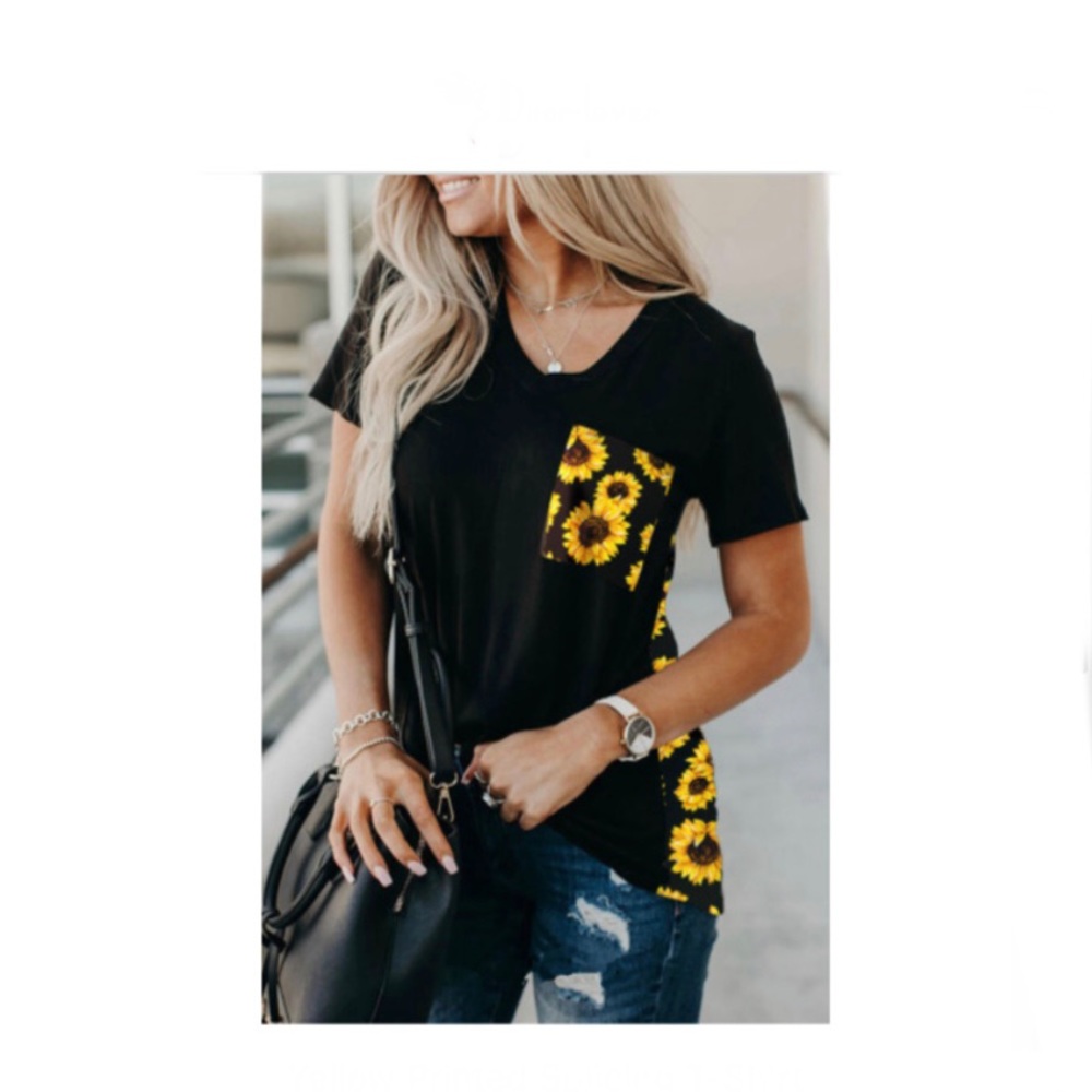 COMING SOON! “𝚜𝚞𝚗𝚏𝚕𝚘𝚠𝚎𝚛 𝚏𝚒𝚎𝚕𝚍” tee